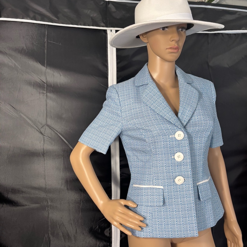 Le Suit Light Blue Blazer with White Accents